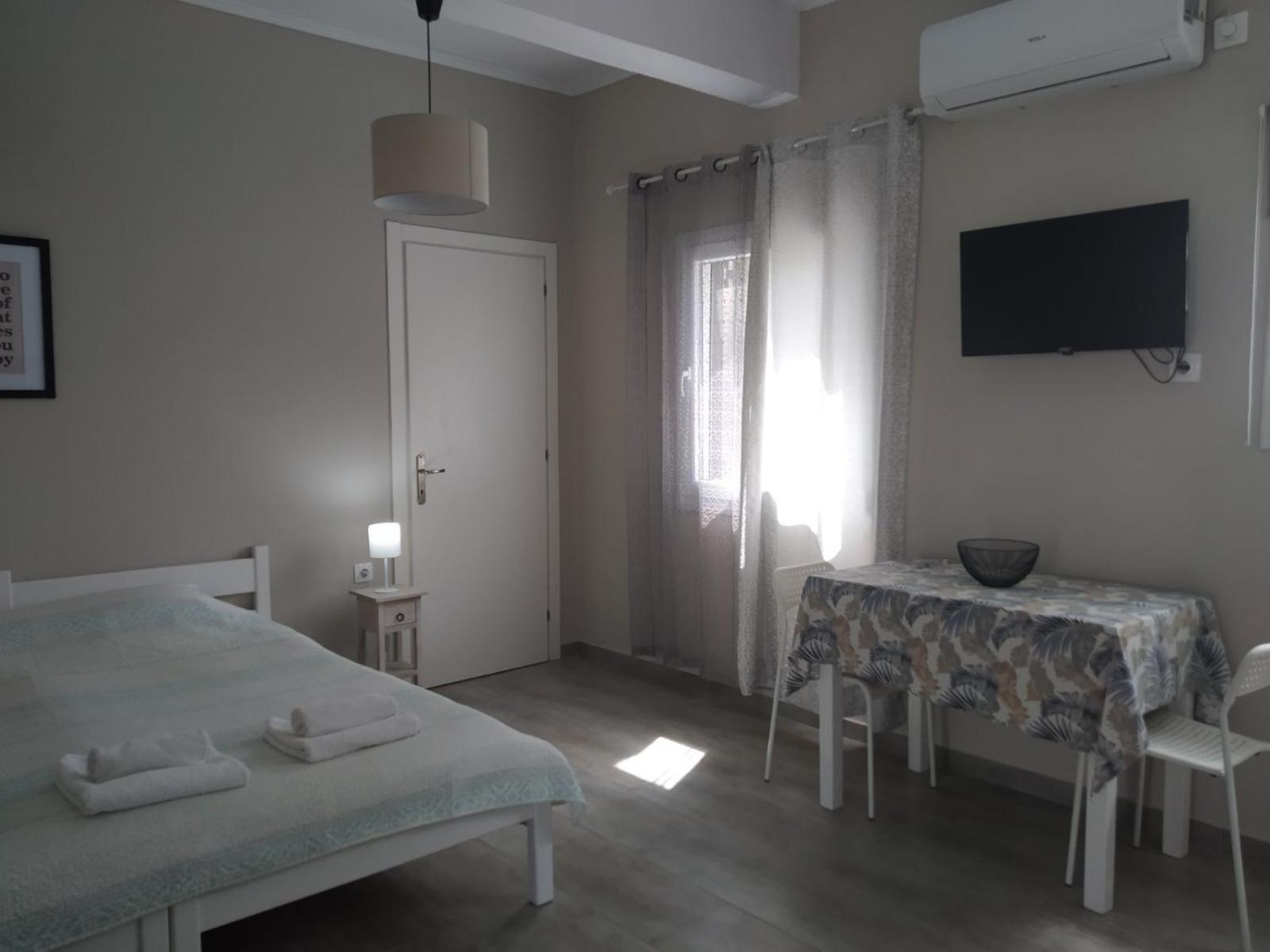 Trousas Apartment